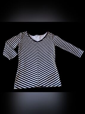 Tutortogs Chevron Striped V-Neck Top 3/4 Sleeve 95% Cotton Soft Pullover Top
